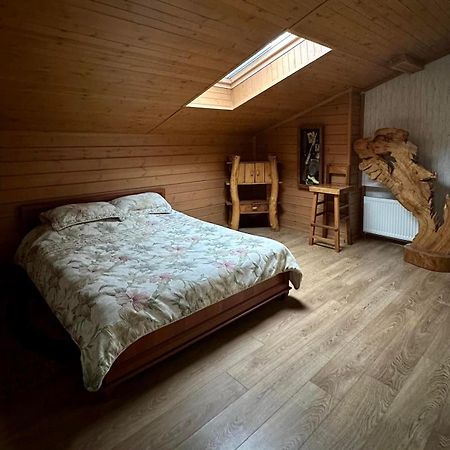 Готель-Ресторан Chalet Била Церква Екстериор снимка